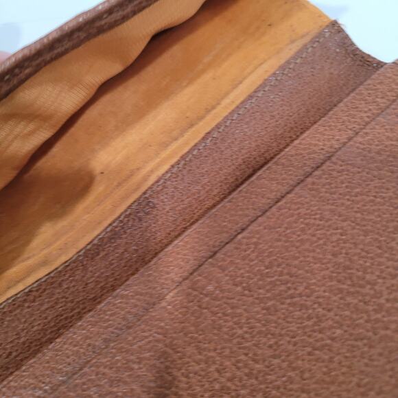 GUCCI Vintage Byckle Clasp Wallet Bifold Brown Large Retro Clutch Leather Fair - Picture 7 of 16